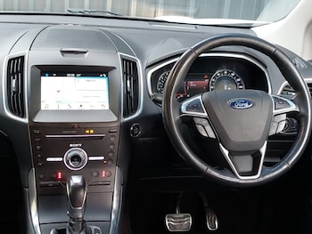 Used Ford Edge 2018 for sale - 76414713: Photo