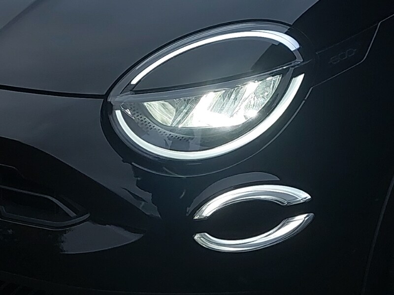 Used Abarth 600e 2024 for sale - 76533466: Photo 12