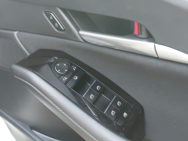 Used Mazda CX-30 2022 for sale - 76238055: Photo 12
