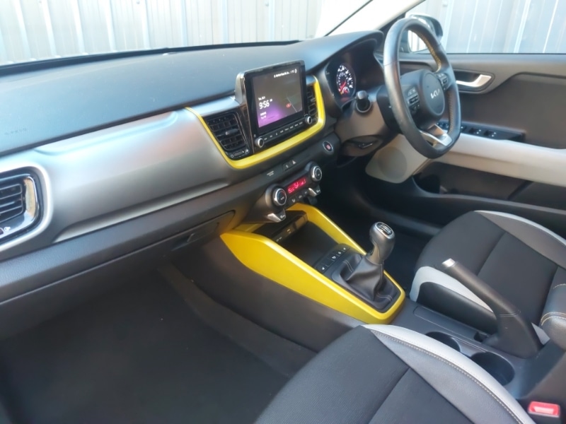 Used Kia Stonic 2023 for sale - 76695681: Photo 5