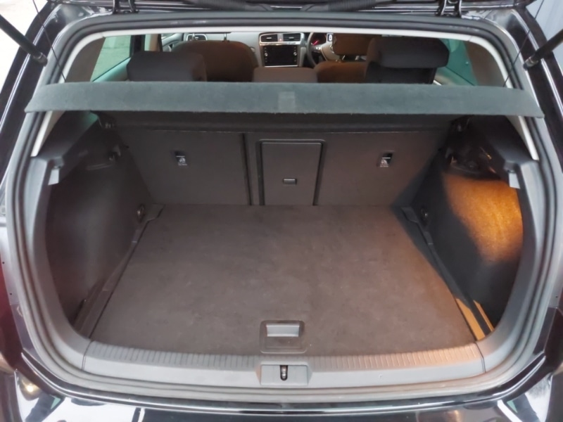 Used Volkswagen Golf 2019 for sale - 77252462: Photo 8