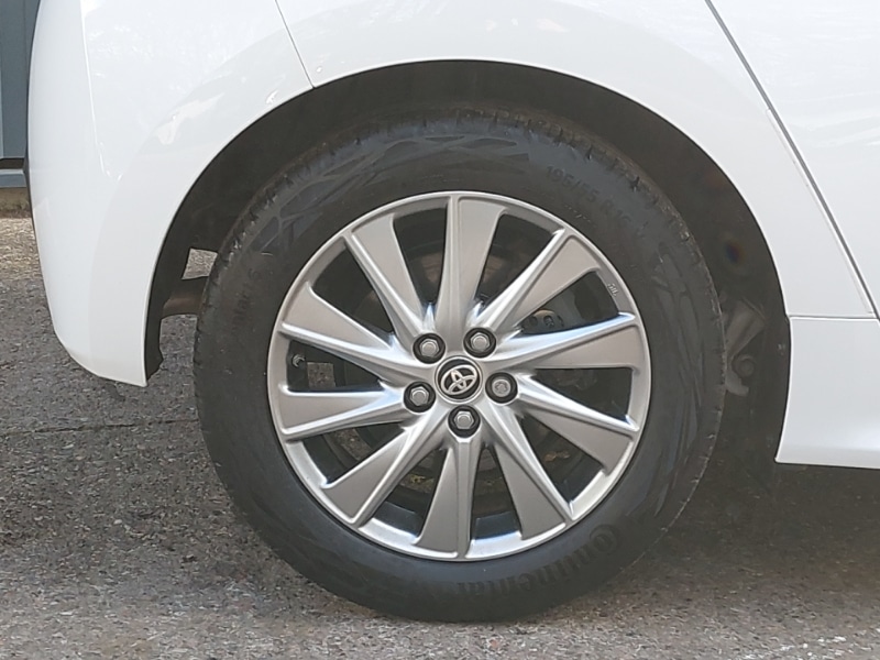 Used Toyota Yaris 2023 for sale - 77141051: Photo 14