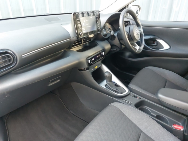 Used Toyota Yaris 2023 for sale - 77141051: Photo 5