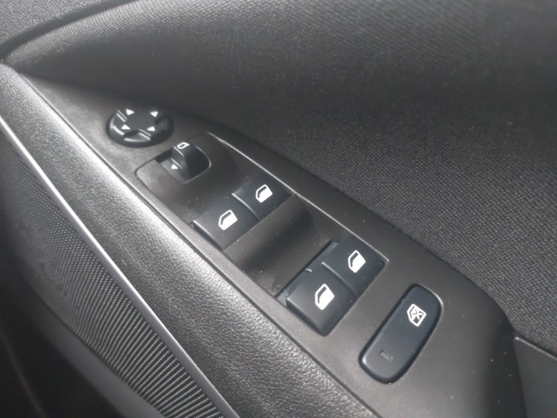 Used Vauxhall Crossland 2022 for sale - 76515223: Photo 15