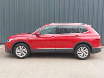 Used Volkswagen Tiguan Allspace 2023 for sale - 74012672: Photo