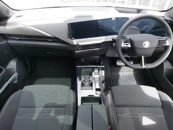 Used Vauxhall Astra 2025 for sale - 75338842: Photo
