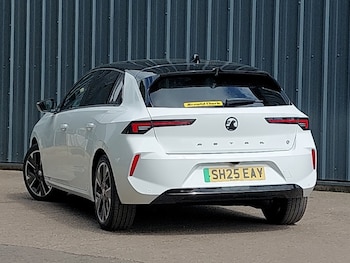 Used Vauxhall Astra 2025 for sale - 75338842: Photo