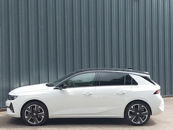 Used Vauxhall Astra 2025 for sale - 75338842: Photo