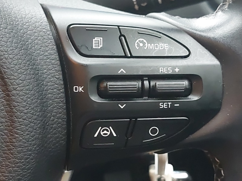 Used Kia Stonic 2023 for sale - 76506781: Photo 17