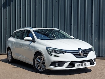 Used Renault Megane 2018 for sale - 79348191: Photo