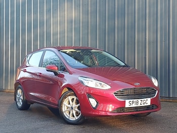 Used Ford Fiesta 2018 for sale - 77189794: Photo