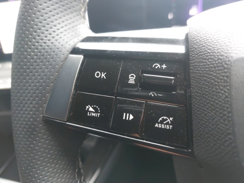 Used Vauxhall Astra 2024 for sale - 77847343: Photo 17