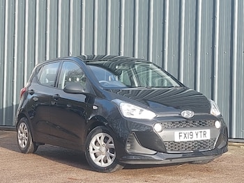 Used Hyundai i10 2019 for sale - 77352748: Photo