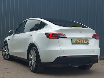 Used Tesla Model Y 2023 for sale - 78740426: Photo