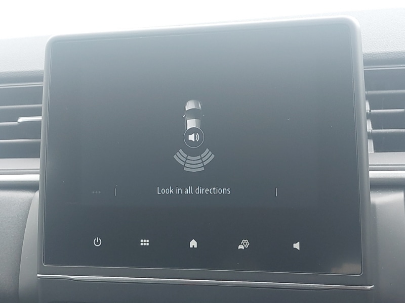 Used Renault Captur 2022 for sale - 77070182: Photo 10