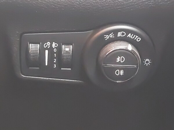 Used Jeep Compass 2023 for sale - 76221432: Photo 17