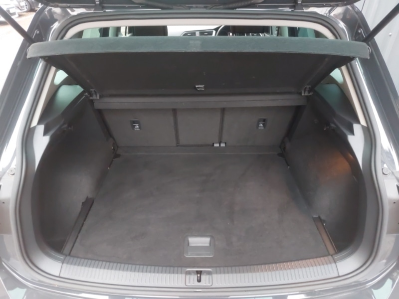 Used Volkswagen Tiguan 2020 for sale - 76629055: Photo 8