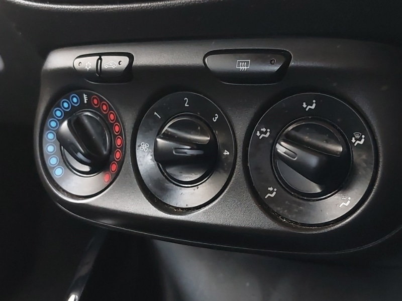 Used Vauxhall ADAM 2019 for sale - 78203193: Photo 11