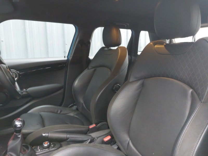 Used MINI Hatch 2018 for sale - 77466778: Photo 5