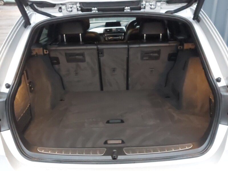 Used BMW 3 Series 2019 for sale - 77907406: Photo 8