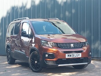 2019 - 1.5 BlueHDi 130 GT Line 5dr EAT8