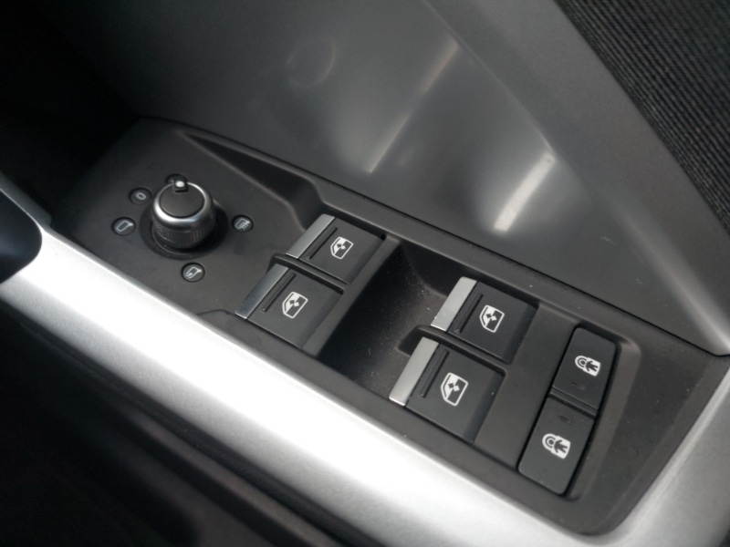 Used Audi Q3 2024 for sale - 76560654: Photo 17