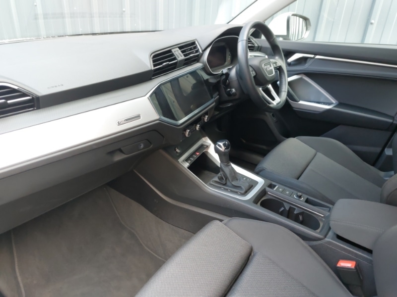 Used Audi Q3 2024 for sale - 76560654: Photo 5