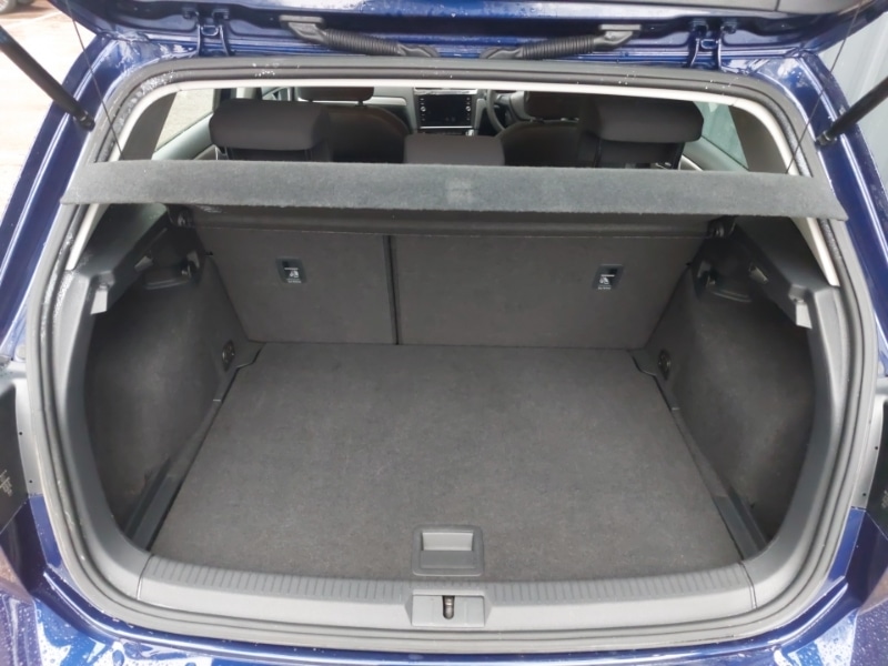 Used Volkswagen Golf 2018 for sale - 77119132: Photo 8