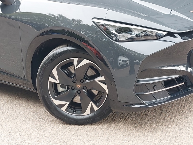 Used Cupra Tavascan 2025 for sale - 76354382: Photo 9