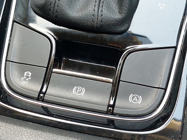 Used Skoda Karoq 2024 for sale - 73851217: Photo 14