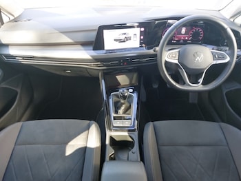 Used Volkswagen Golf 2023 for sale - 78274540: Photo