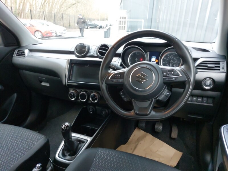 Used Suzuki Swift 2023 for sale - 77815534: Photo 10