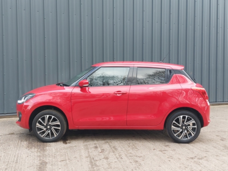 Used Suzuki Swift 2023 for sale - 77815534: Photo 4