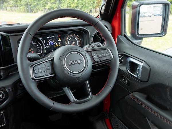 Used Jeep Wrangler 2025 for sale - 76053631: Photo 10