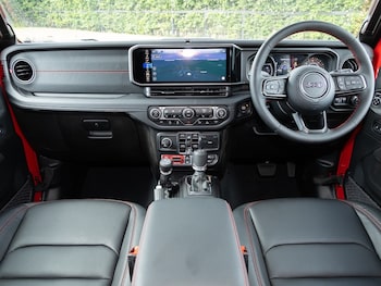 Used Jeep Wrangler 2025 for sale - 76053631: Photo 2