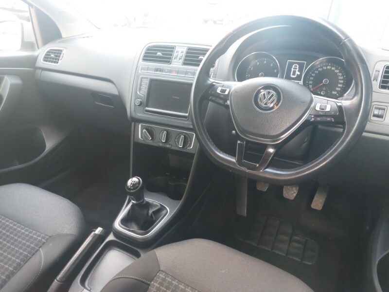 Used Volkswagen Polo 2015 for sale - 77999638: Photo 10