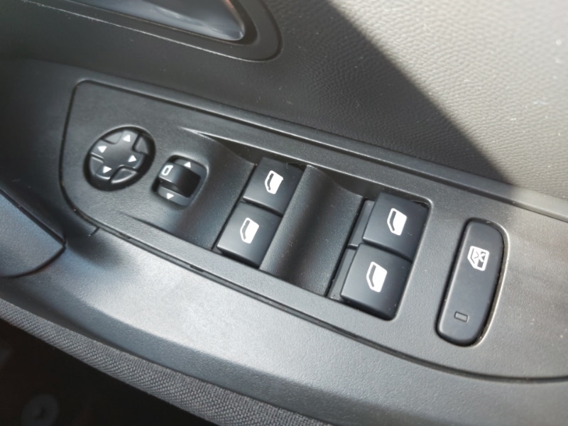 Used Peugeot 2008 2020 for sale - 77960495: Photo 15