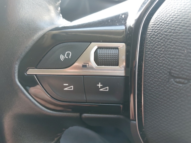 Used Peugeot 2008 2020 for sale - 77960495: Photo 18