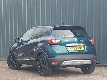 Used Renault Captur 2019 for sale - 77678067: Photo