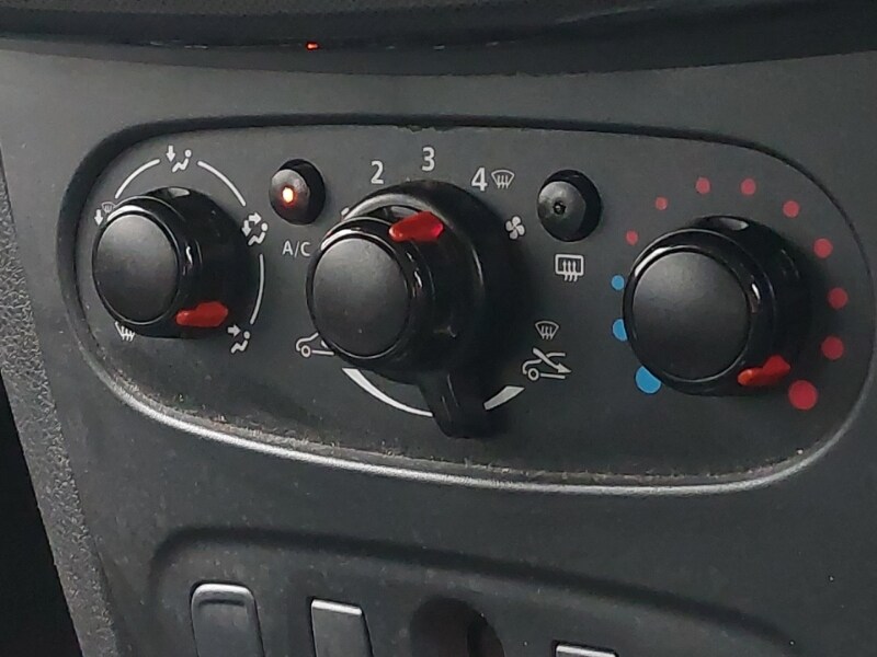 Used Dacia Sandero Stepway 2019 for sale - 78140143: Photo 11