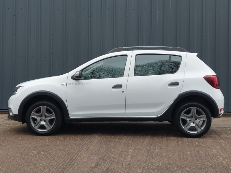 Used Dacia Sandero Stepway 2019 for sale - 78140143: Photo 4