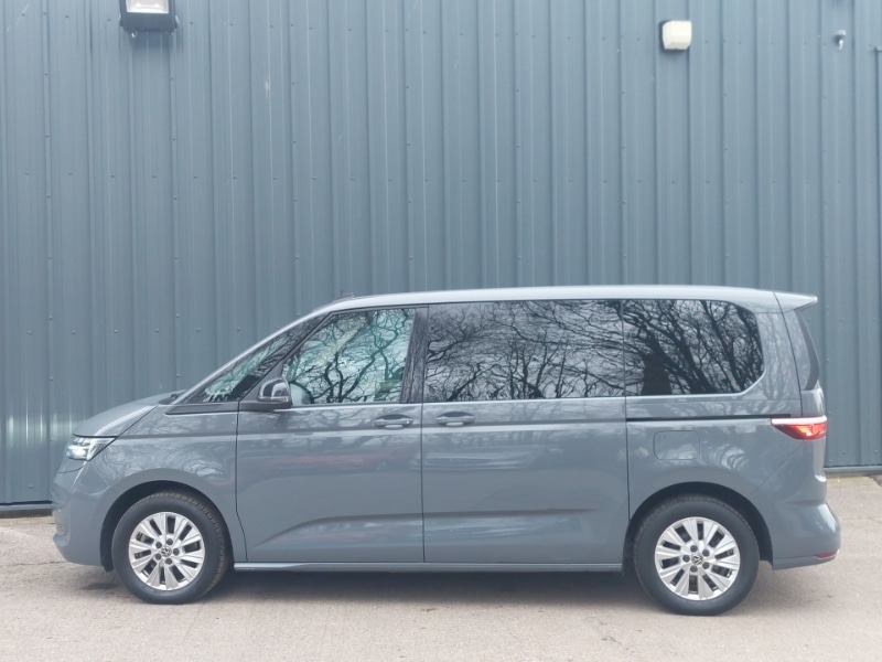 Used Volkswagen Multivan 2023 for sale - 77852605: Photo 4