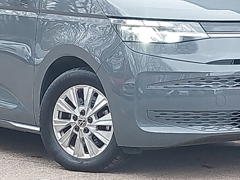 Used Volkswagen Multivan 2023 for sale - 77852605: Photo 9