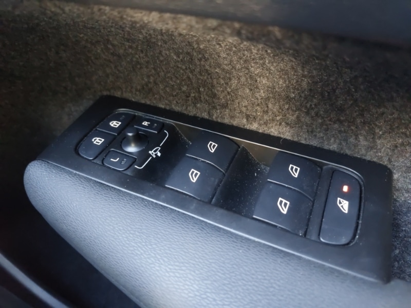 Used Volvo XC40 2021 for sale - 78023616: Photo 19