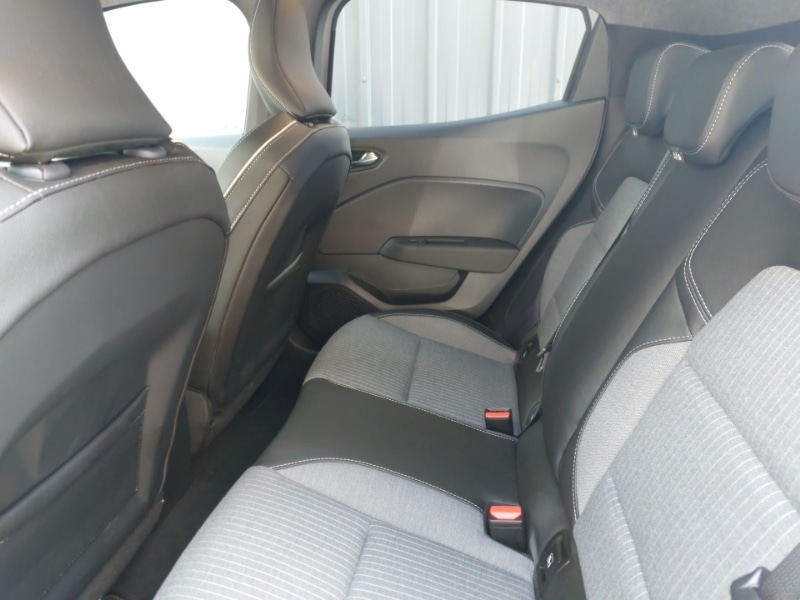 Used Renault Clio 2024 for sale - 77873968: Photo 6