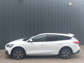 Used Ford Focus 2020 for sale - 77995743: Photo