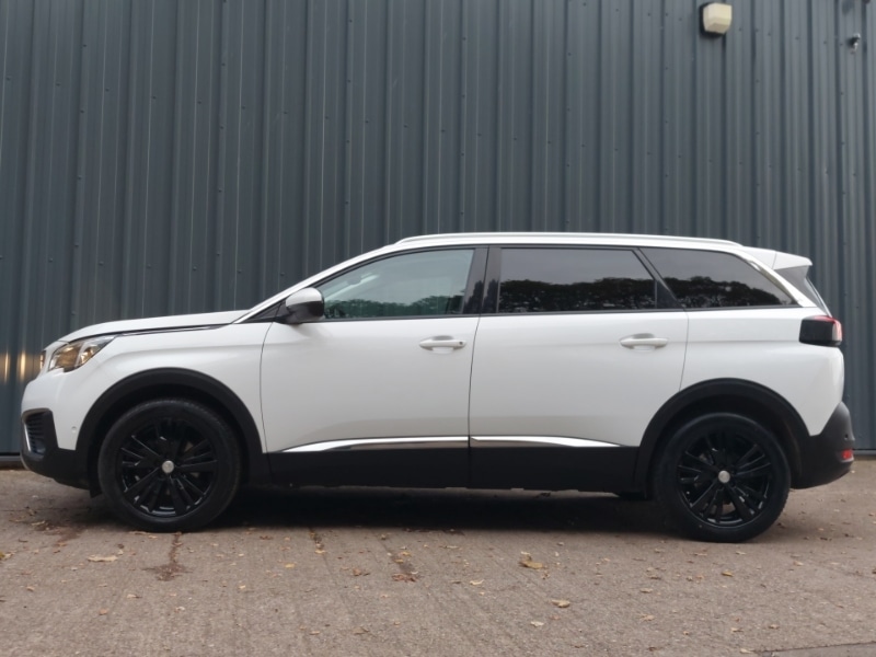 Used Peugeot 5008 2019 for sale - 76418935: Photo 4