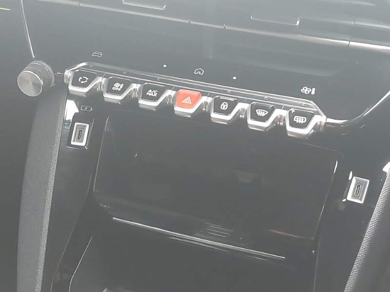 Used Peugeot 2008 2024 for sale - 76911846: Photo 18