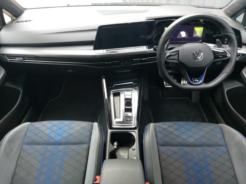 Used Volkswagen Golf 2023 for sale - 76846948: Photo 2