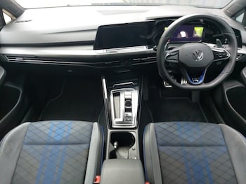 Used Volkswagen Golf 2023 for sale - 76846948: Photo